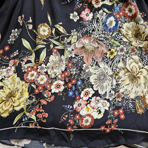 New ZARA Off The Shoulder Floral Top Bell Sleeve Bandana Flower Print Blouse - Picture 4 of 11